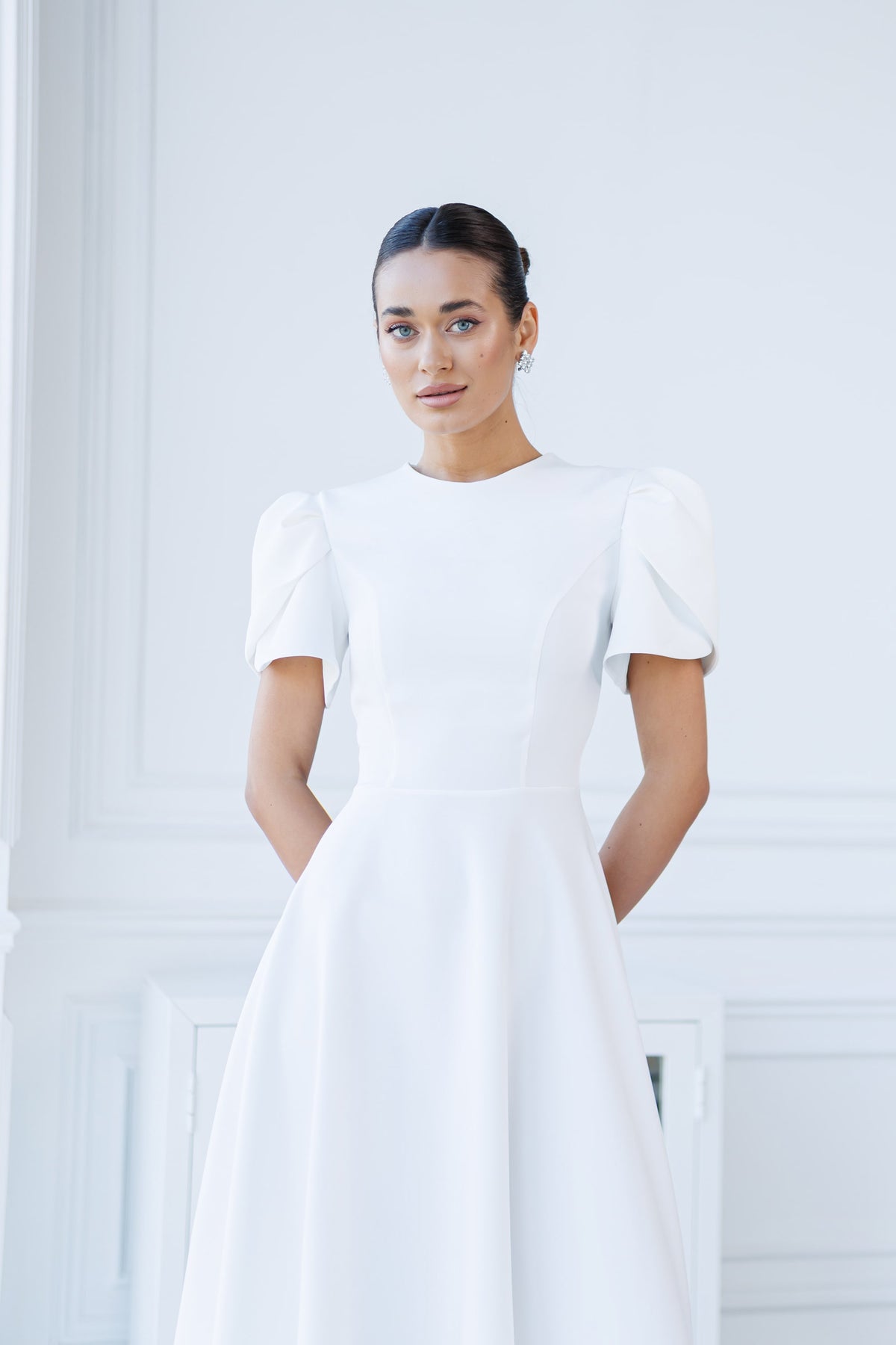 Alexa Round Neck Puff-Sleeve Midi Dress