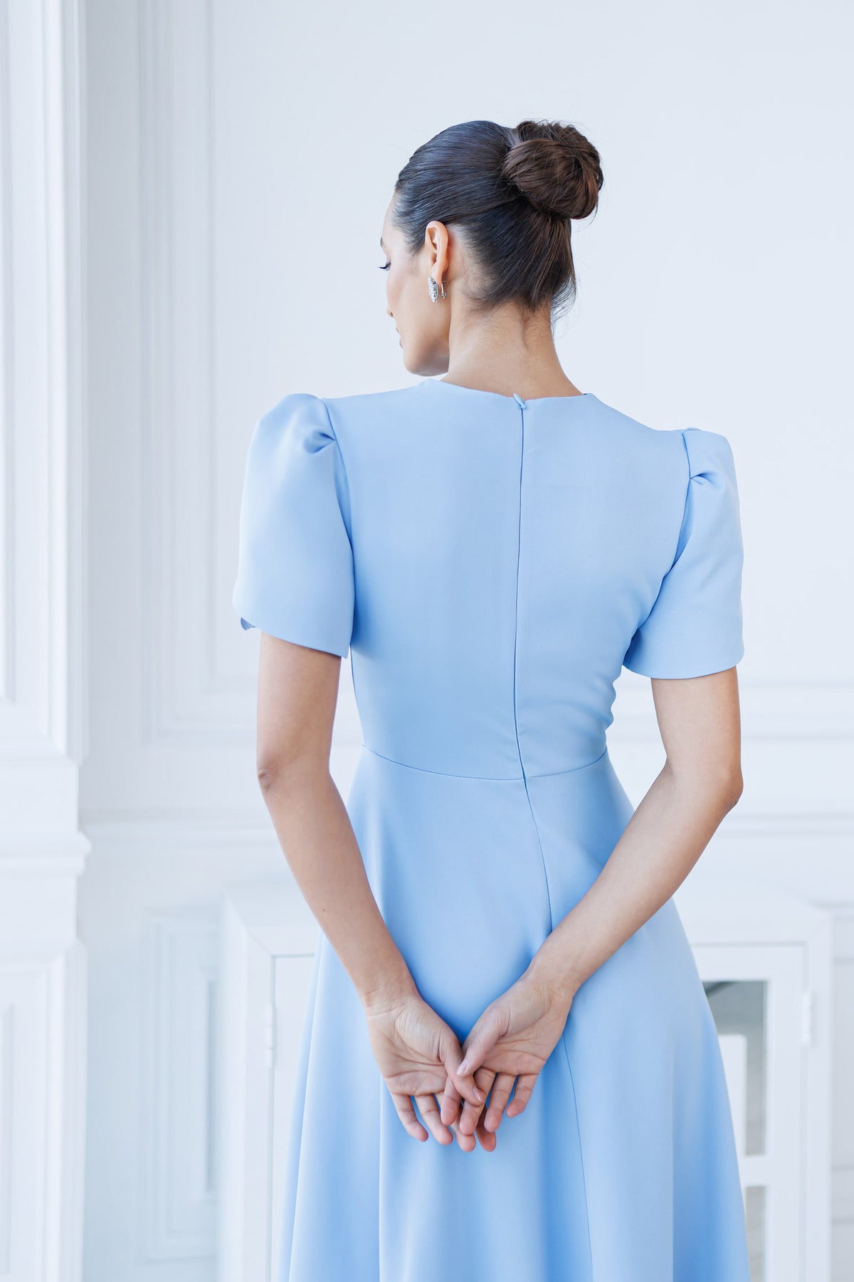 Alexa Round Neck Puff-Sleeve Midi Dress