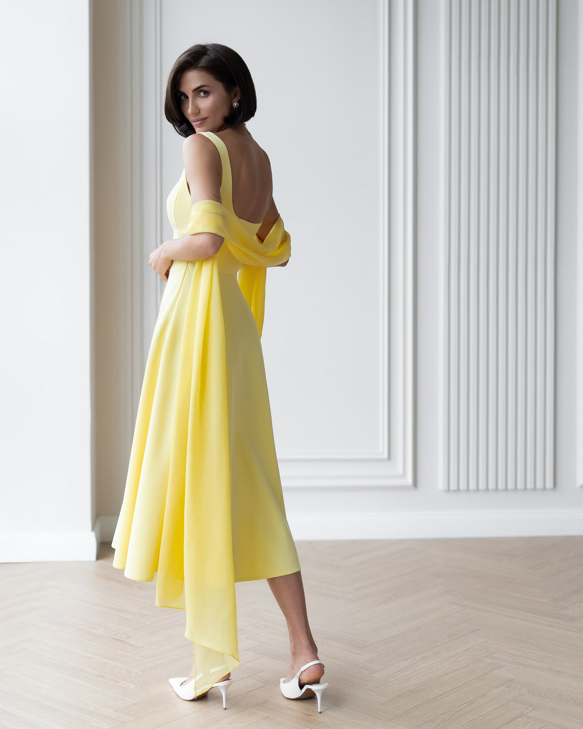 Square Neck Backless Midi Dress