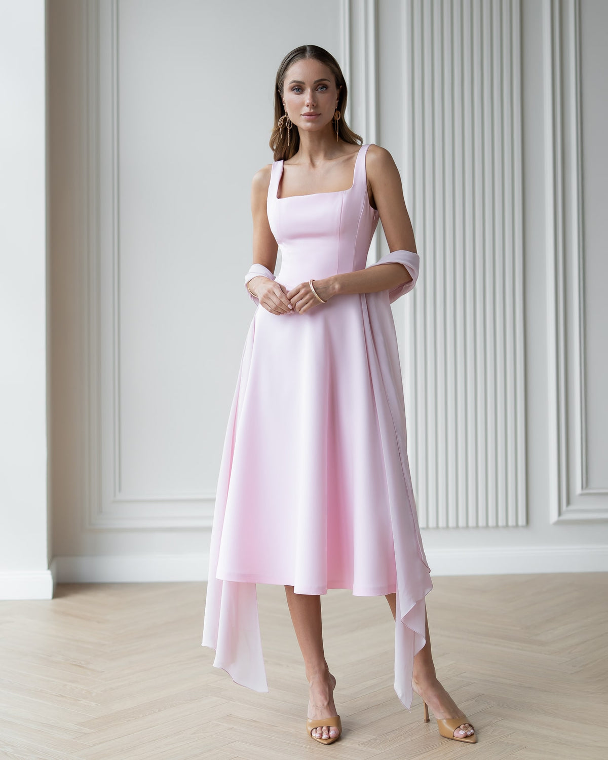 Square Neck Backless Midi Dress