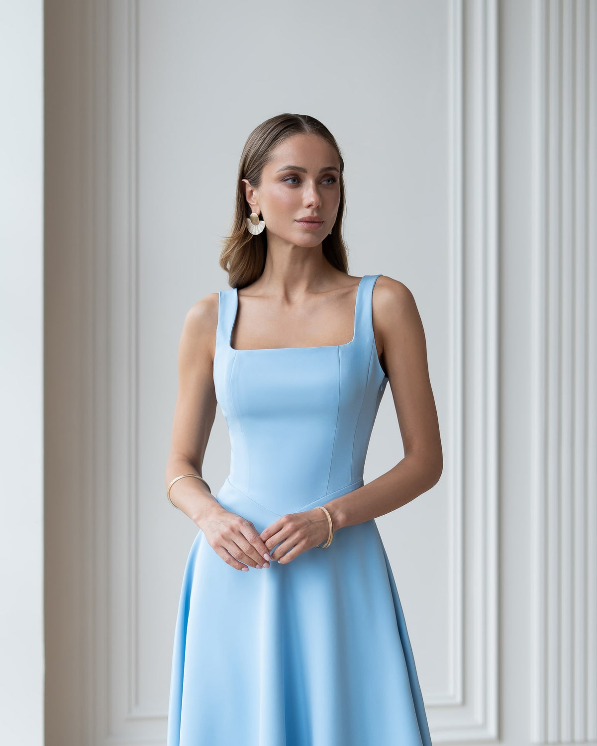 Square Neck Backless Midi Dress