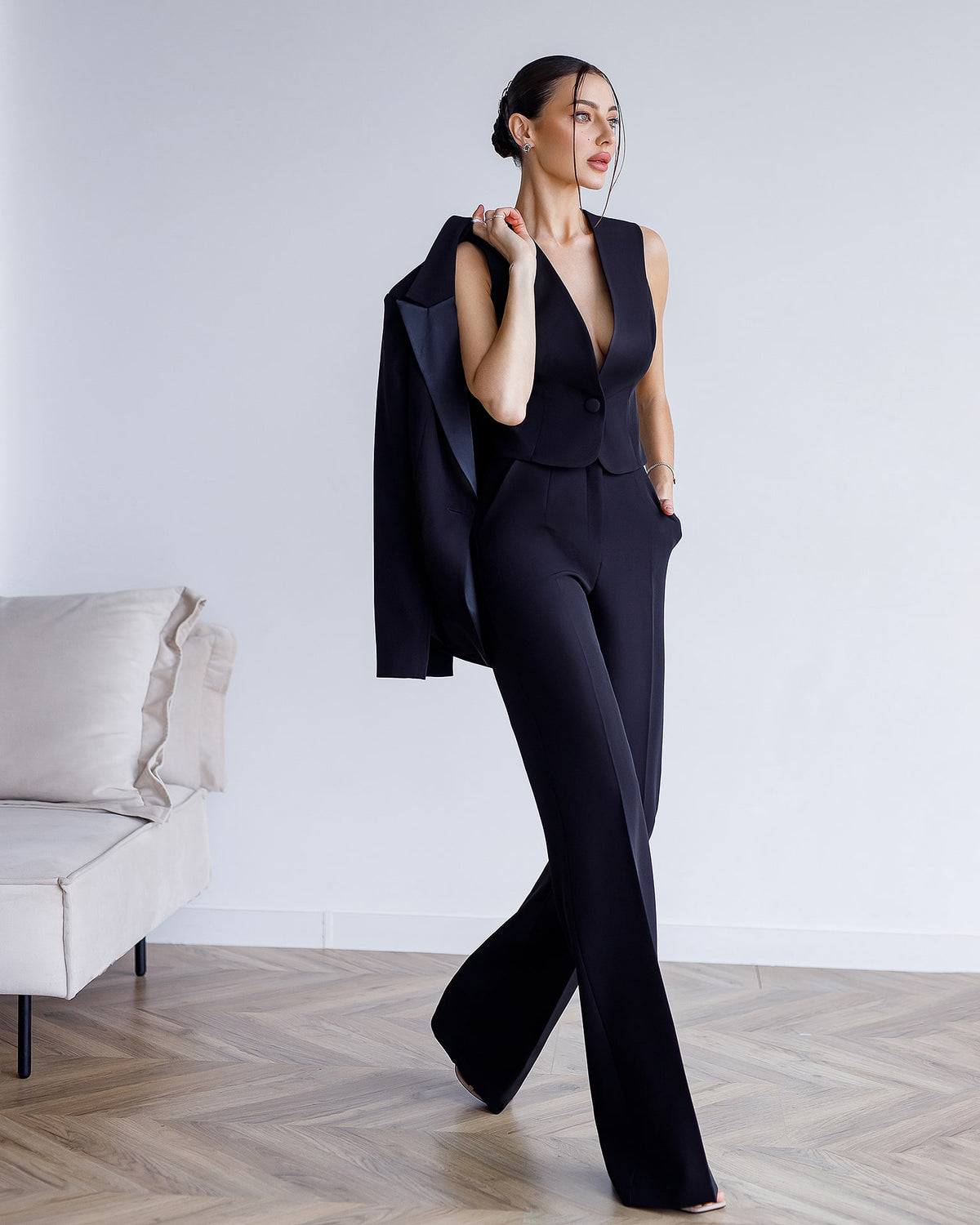 Single-Breasted Suit 3-Piece