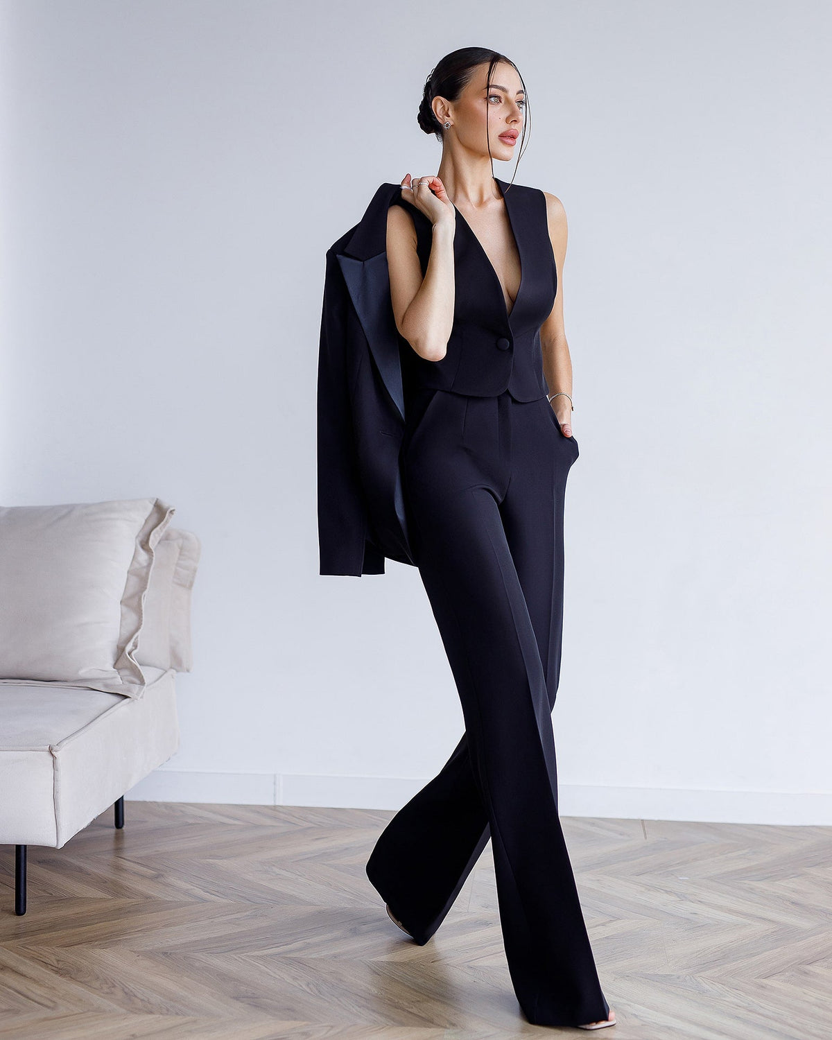 Single-Breasted Suit 3-Piece