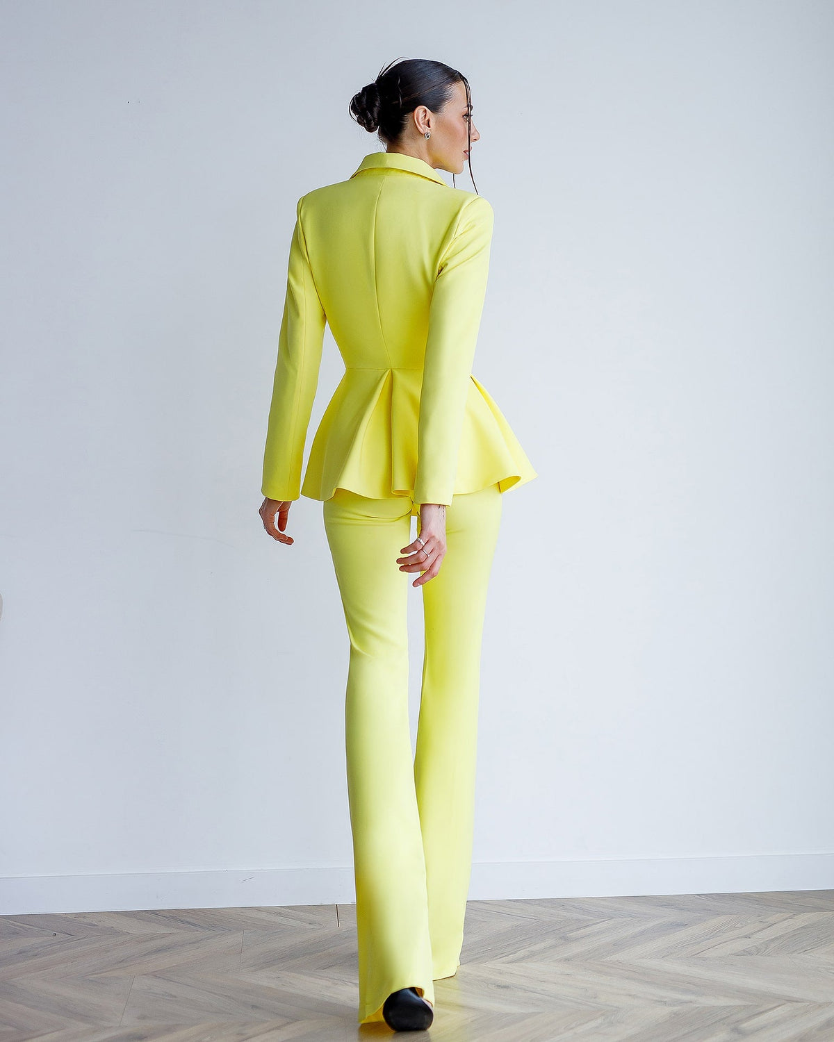 Single-Breasted Suit 2-Piece