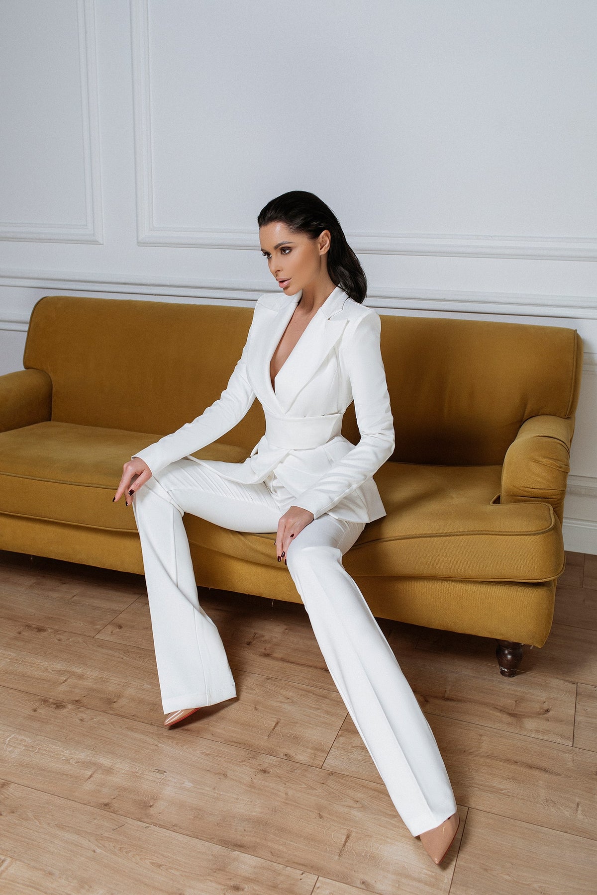 2-Piece Formal Pantsuit With Deep V Jacket