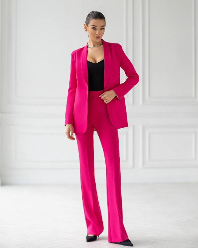 Classic 2-Piece Suit With Flared Trousers