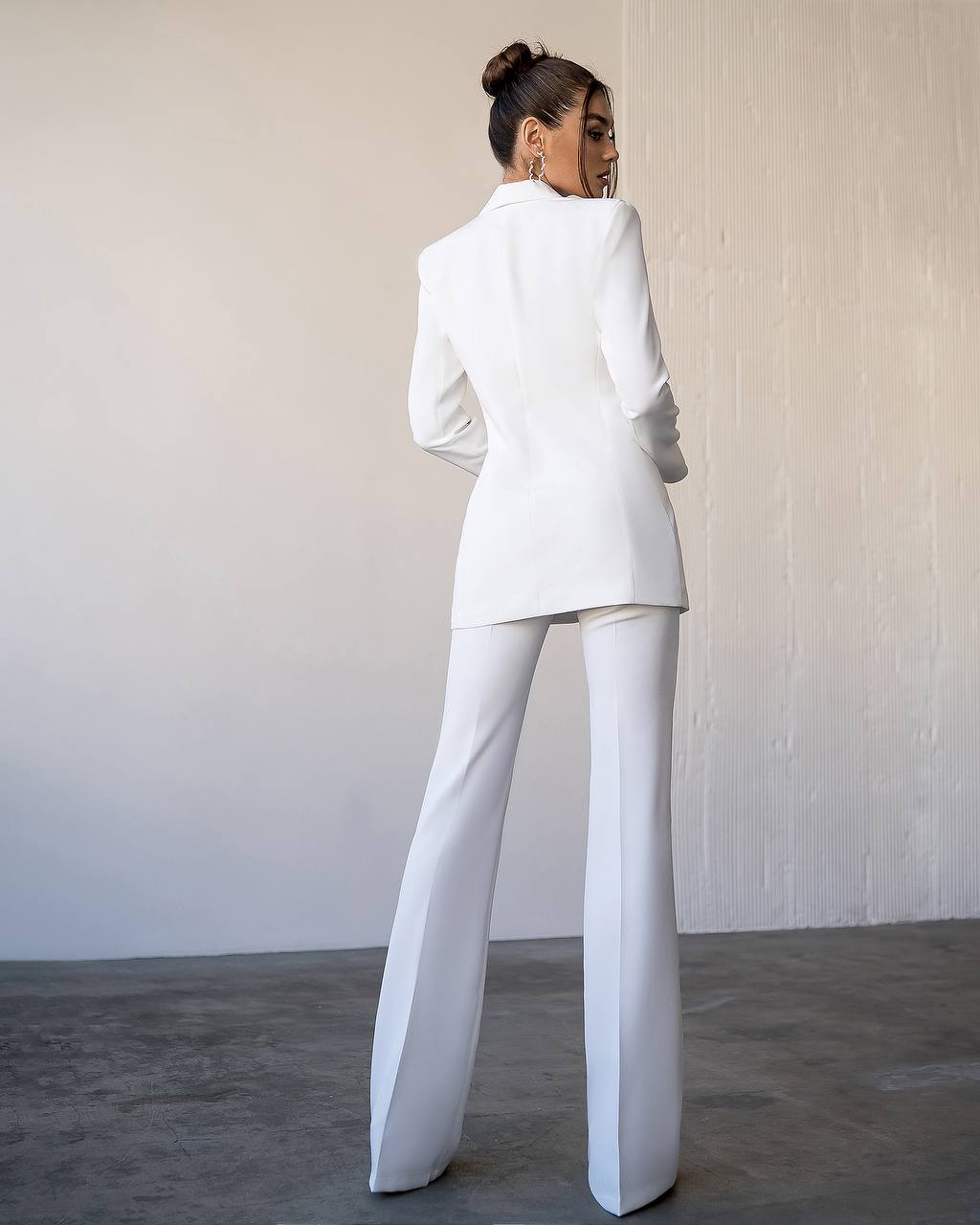 Classic 2-Piece Suit With Flared Trousers