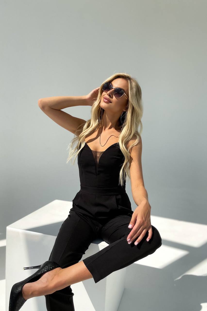 V-neck Sleeveless Jumpsuit